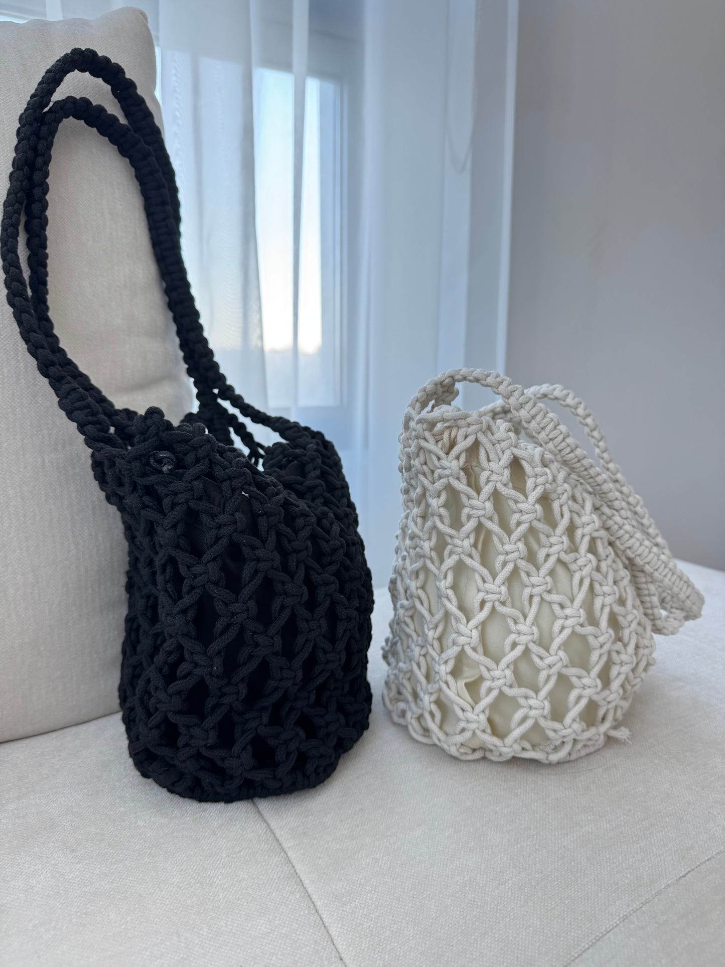 black net beach bag