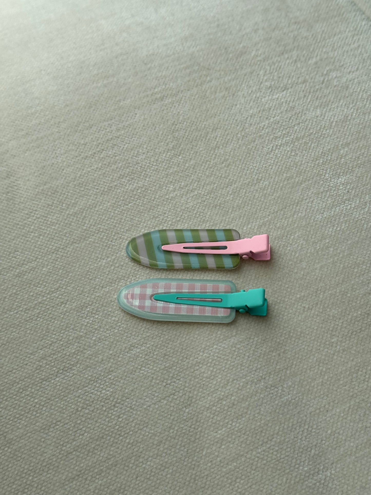 striped hair clips