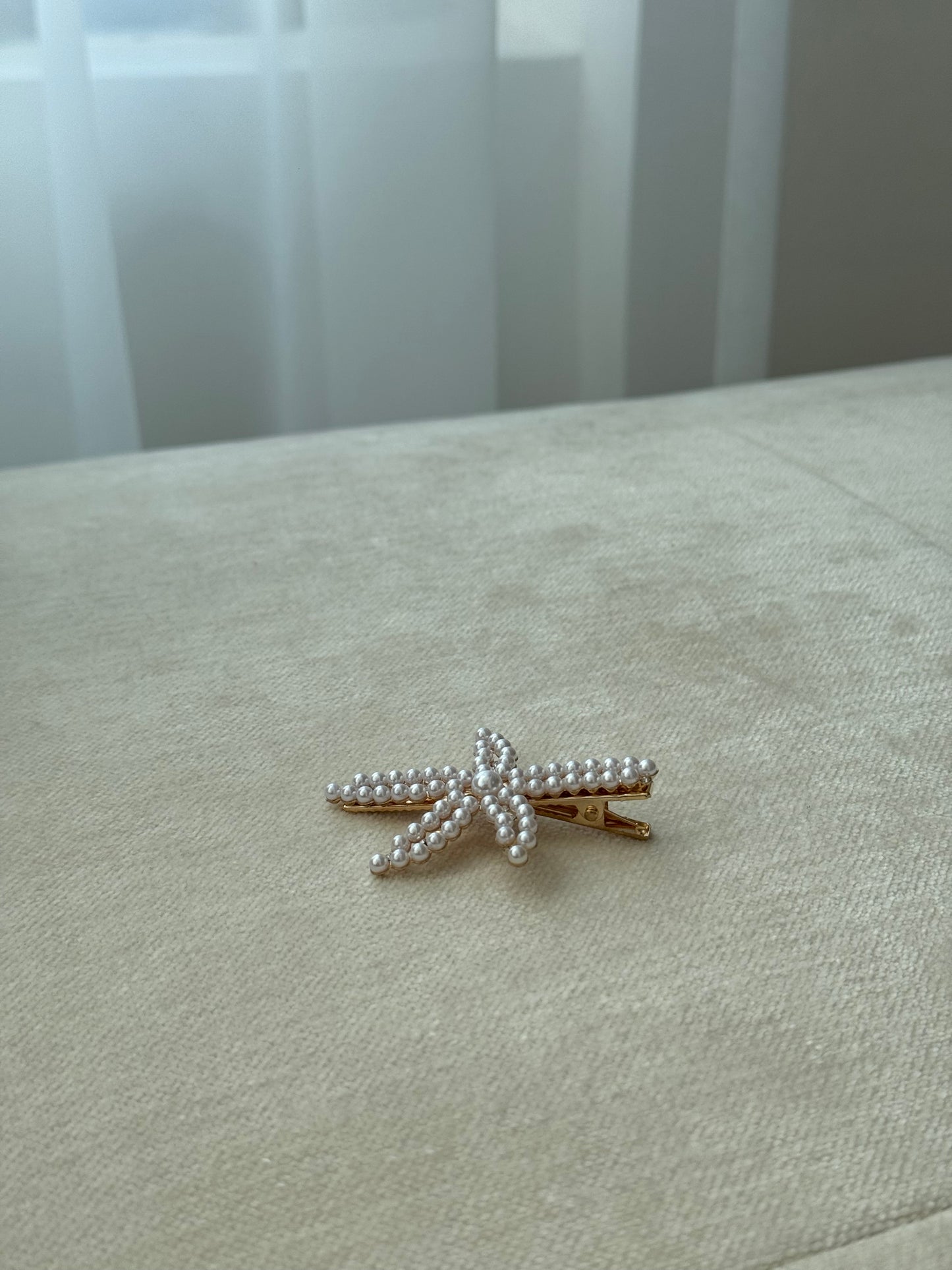 pearl starfish clip