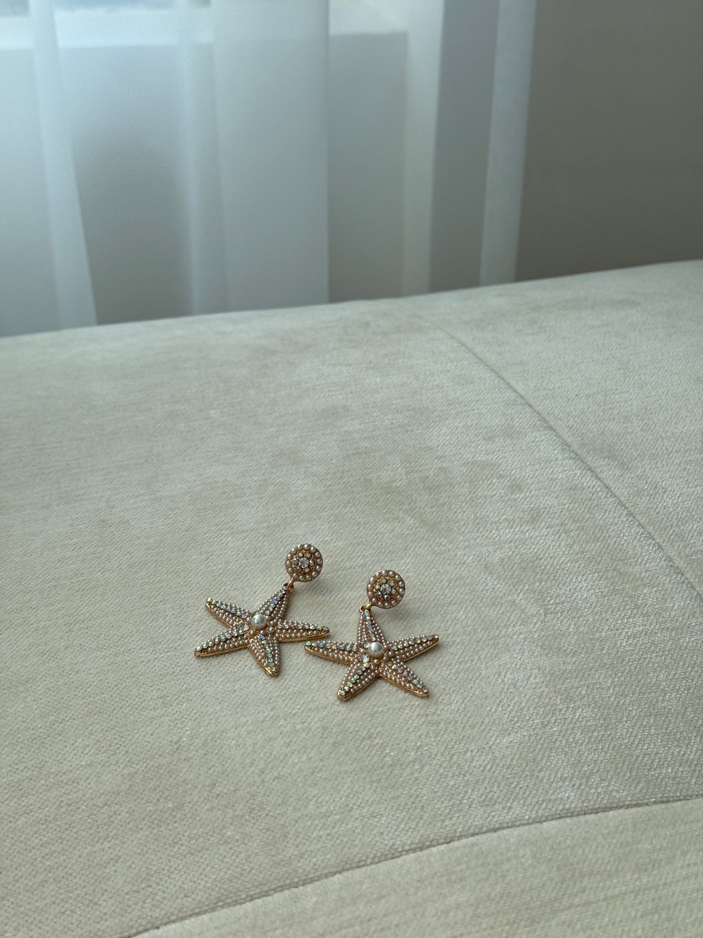 star earrings