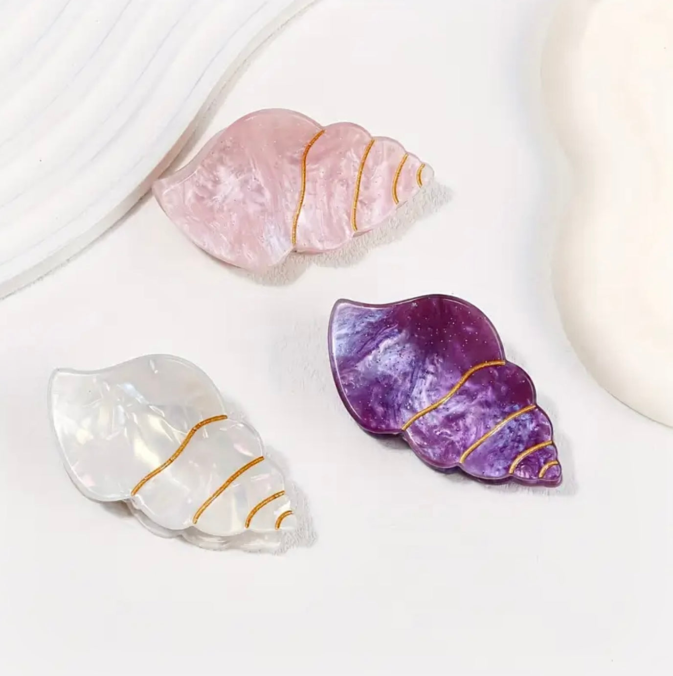 Pink seashell hair clip