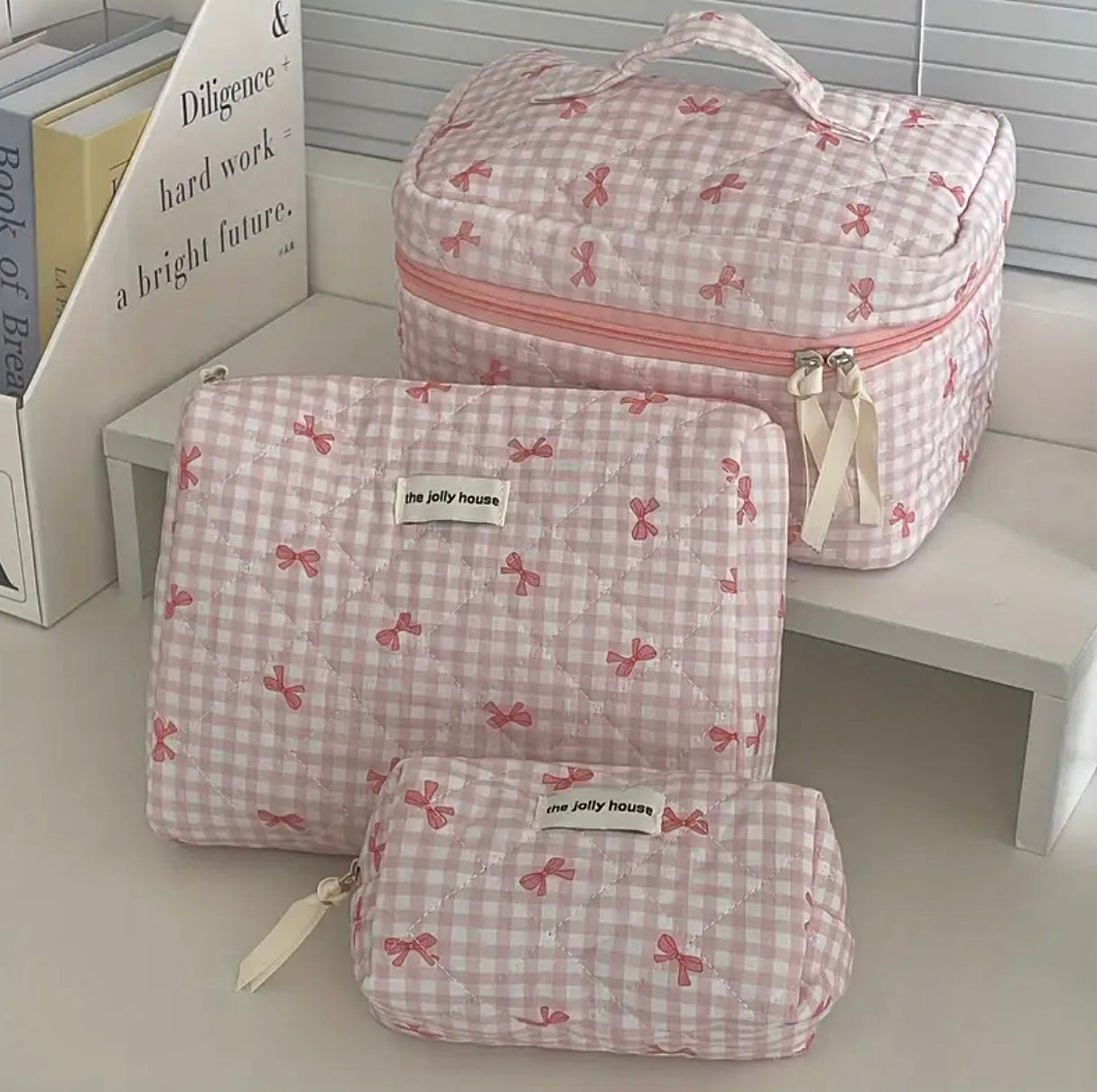 3pcs pink pouches