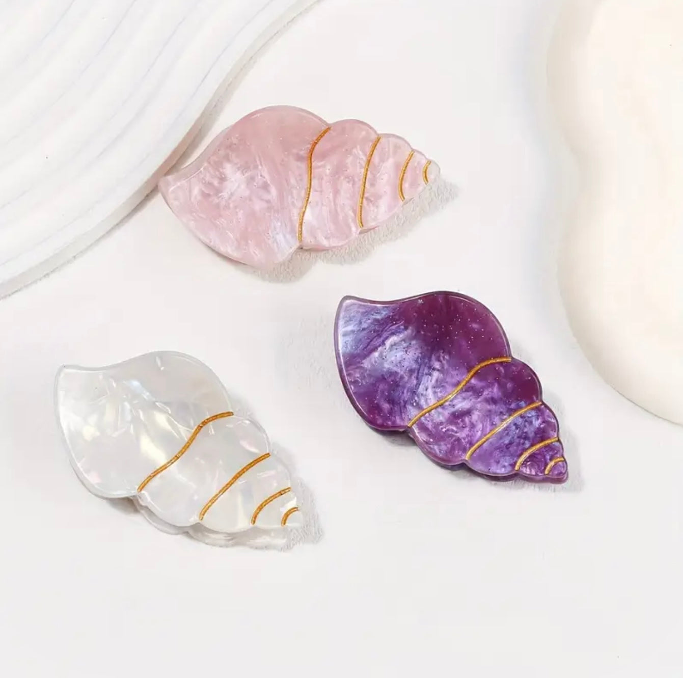 Purple seashell clip
