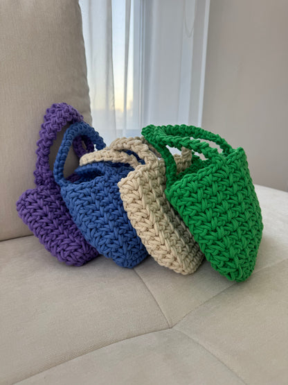 white beach bag