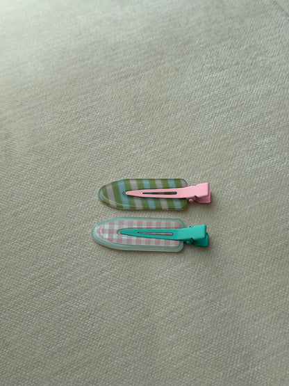 striped hair clips