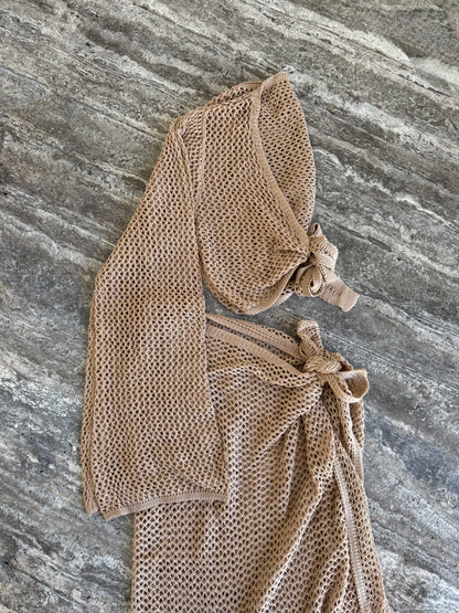 beige maxi skirt beach set